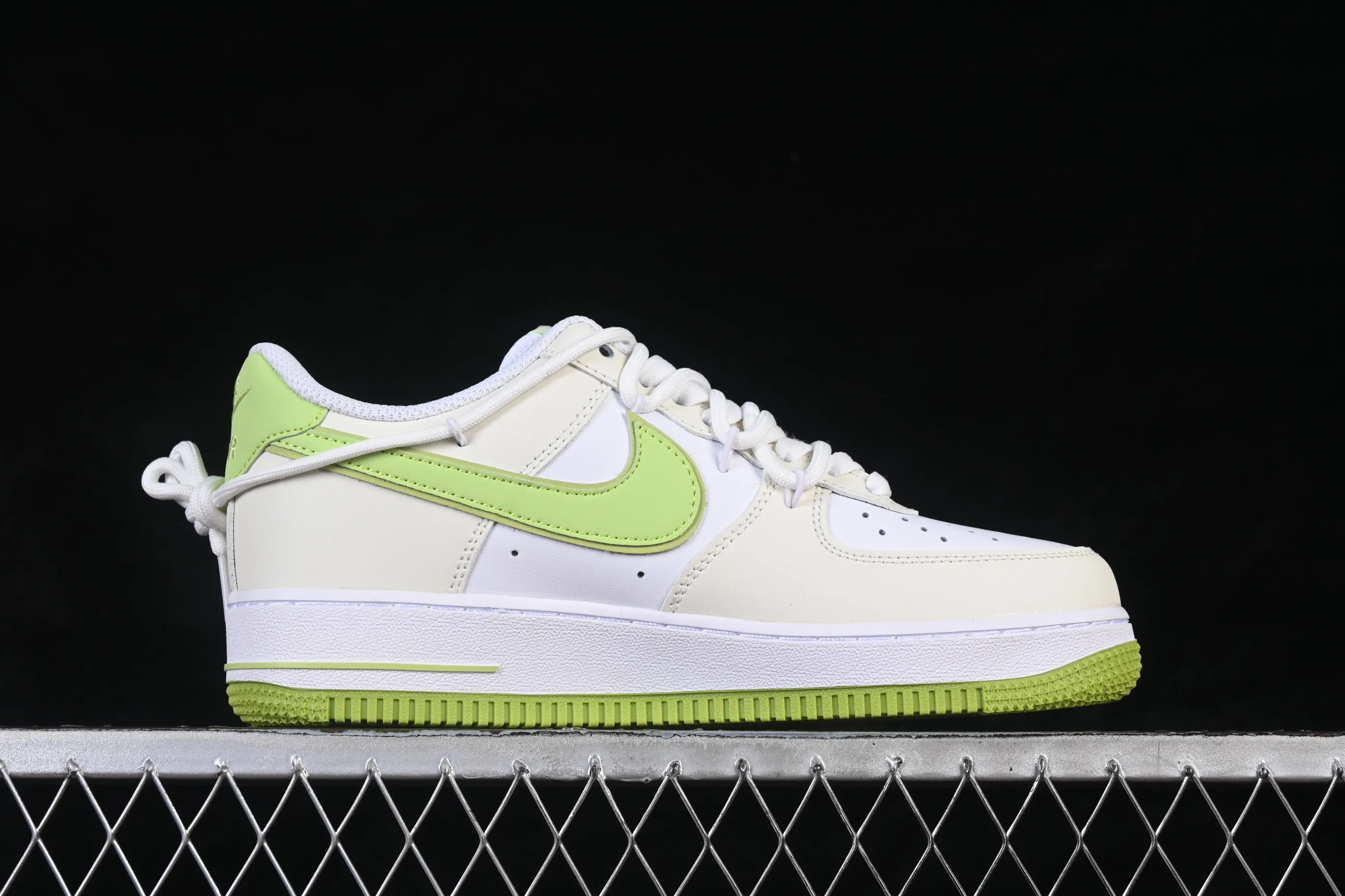 All Categories Nk Air Force 1 Air Force Series Nk Air Force 1 Low Air Force Low Nike Air Force 1'07 Low Coconut Green Milk Cover Air Force One Low Casual Sneakers YY2024-315